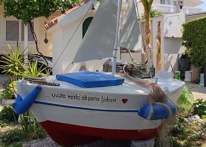 Apartman 'by The Sea'